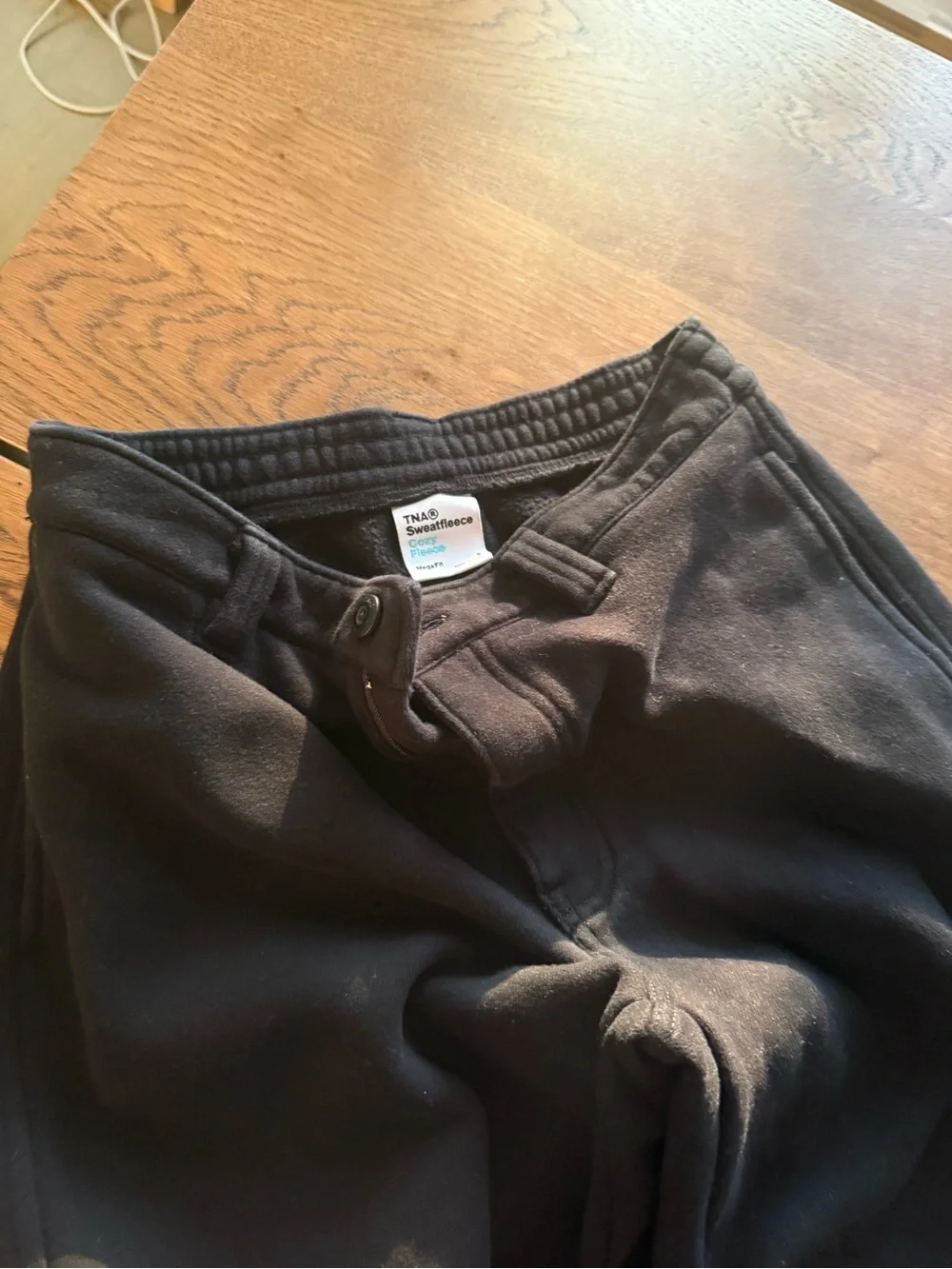 Aritzia - TNA fleece Black Wide-Leg Pants